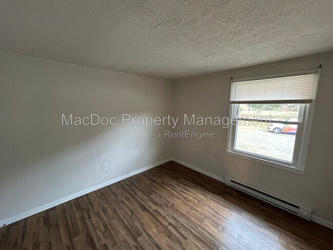 Building Photo - 116 Loch Ln Dr
