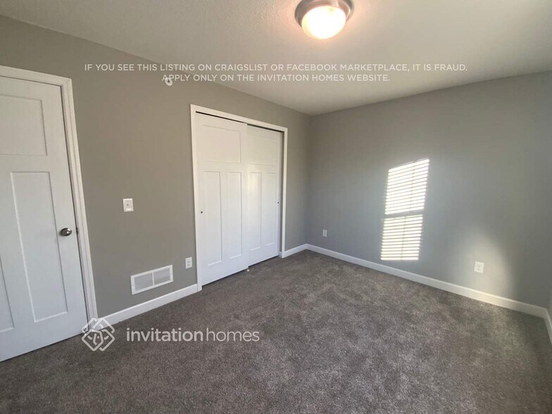 Building Photo - 6444 Inspire Cir S