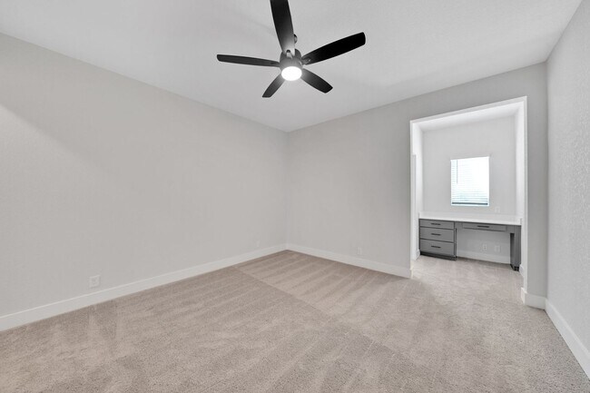 Building Photo - Beautiful 4 Bedroom New Construction Luxur...