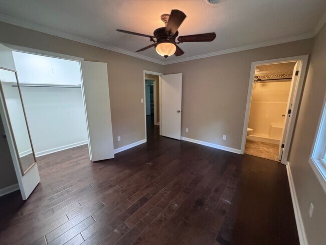 Building Photo - 4430 Chicadee Dr