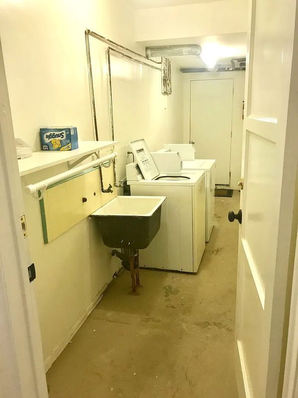 Building Photo - 1044 14th St