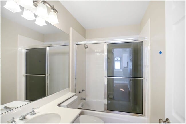 Building Photo - 2 Bedroom Plus Loft - Laguna Niguel Condo!