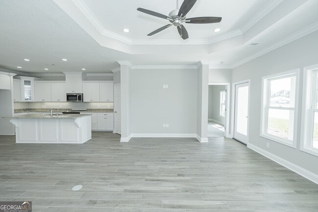 Building Photo - 229 The Villas Wy