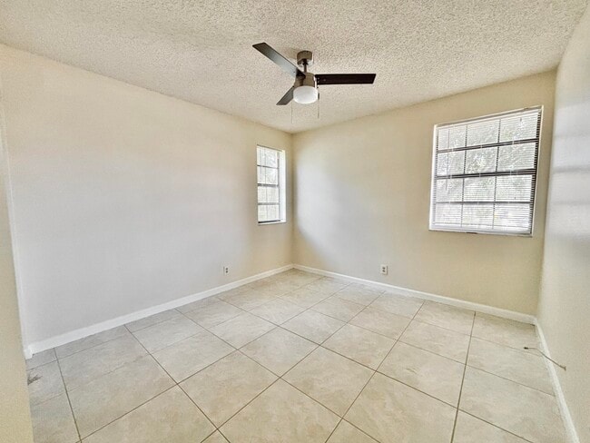 Building Photo - 3151 Leewood Terrace