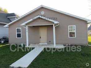Building Photo - 1105 S Purdum St