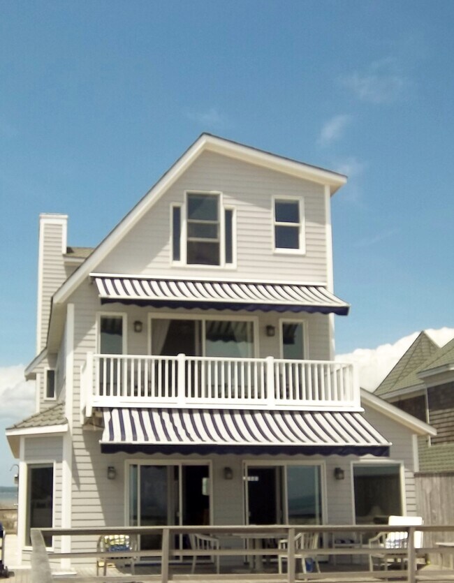 Primary Photo - 793 Dune Rd