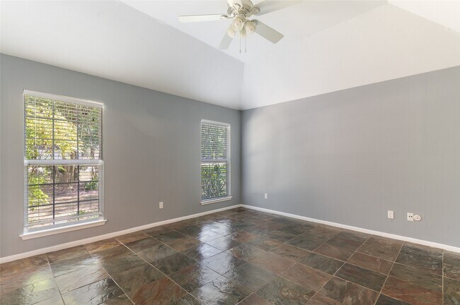 Building Photo - 2406 Box Oak Pl