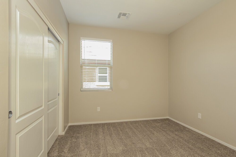 Building Photo - 6269 S Reed Bunting Dr