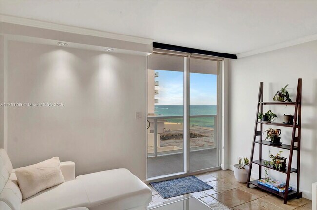 Building Photo - 2401 Collins Ave