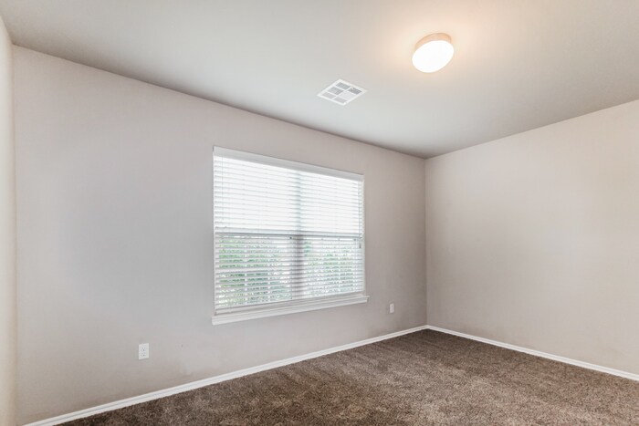 Building Photo - 11425 SW 25th Terrace