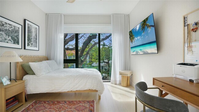 Building Photo - 3075 Mary St