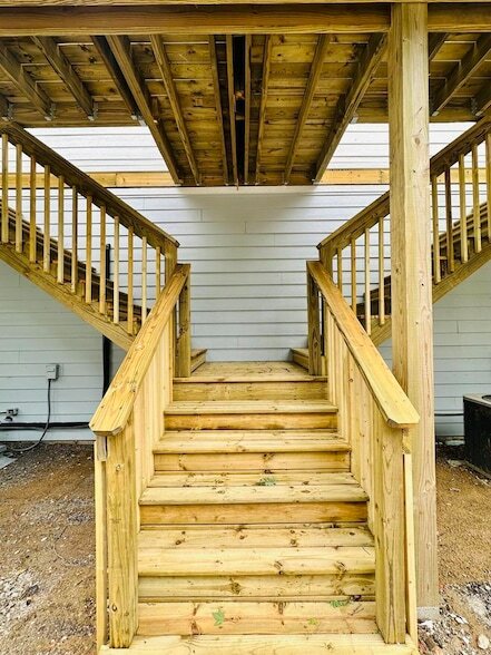 Building Photo - 410 Pine Lake Ave