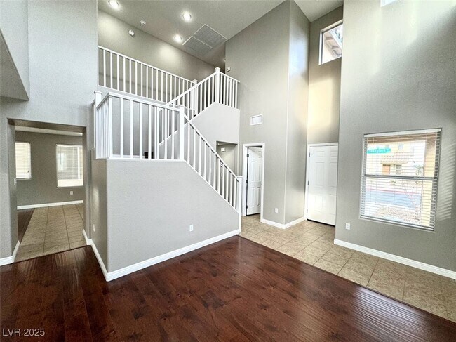 Building Photo - 8133 Stonyford Ct