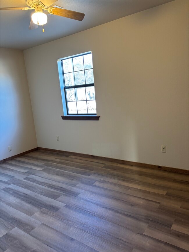 Building Photo - 286 Jefferson St