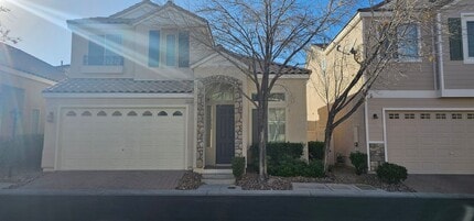 Building Photo - 3 Bedroom Home available to rent