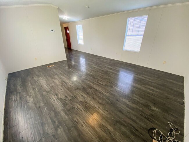 Building Photo - Convenient Bell City Rental | Just Minutes from the Helms Road LNG Park & Ride