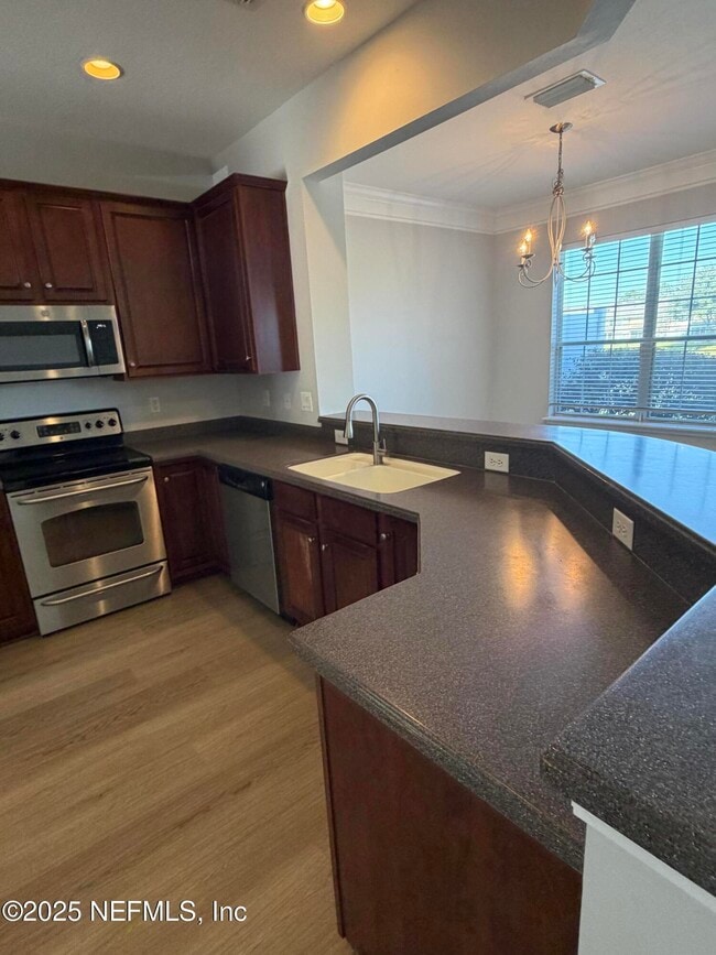 Building Photo - 6342 Autumn Berry Cir