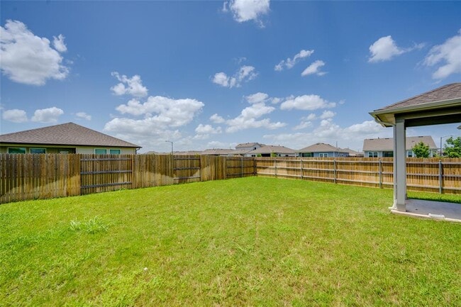 Building Photo - 102 Rainmaker Cv