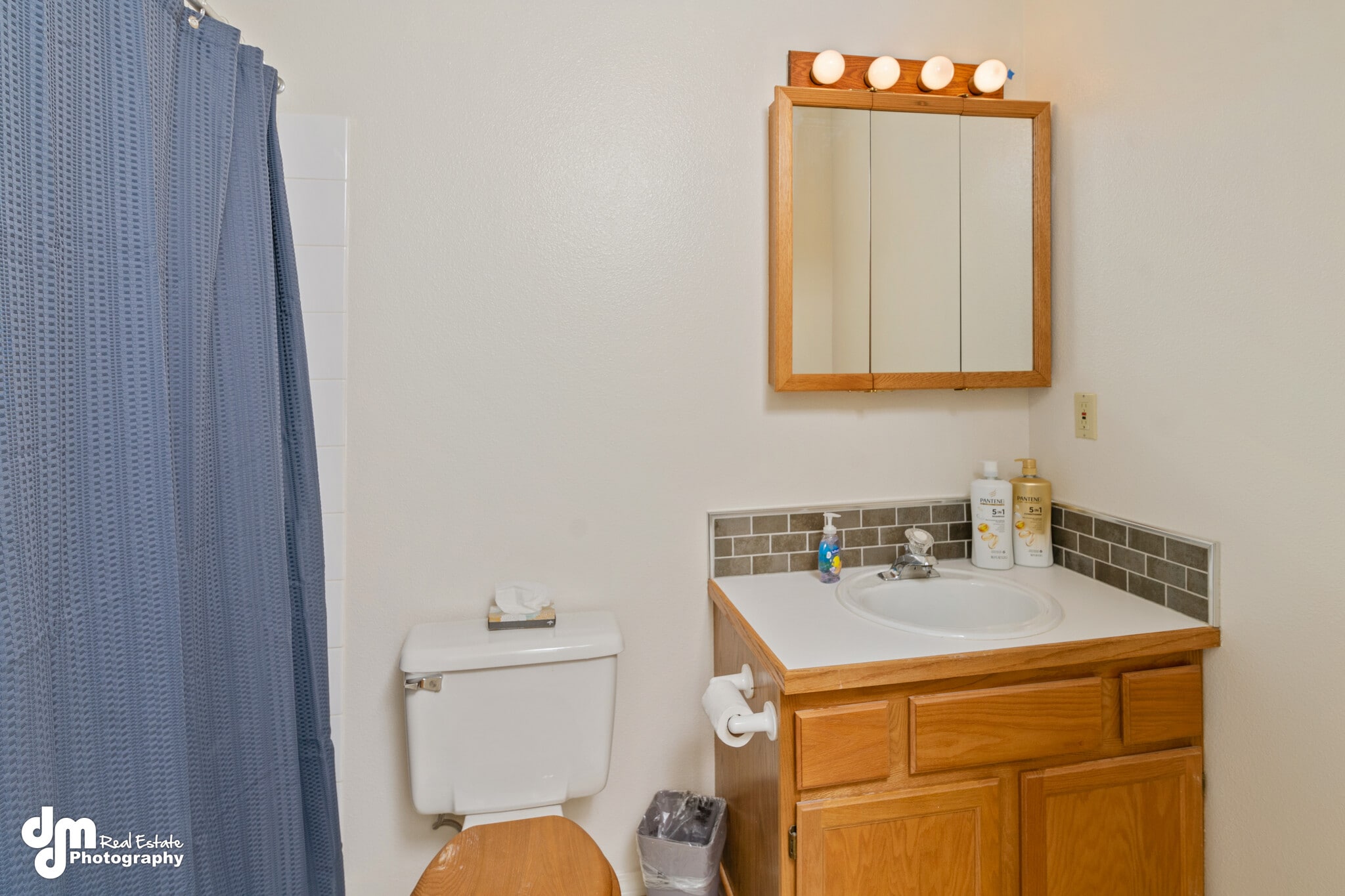 Building Photo - 2630 Klamath Dr