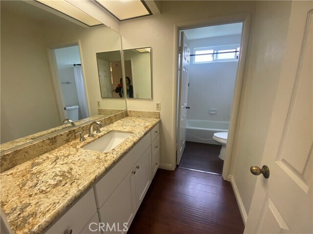 Building Photo - 3576 Hawkwood Rd