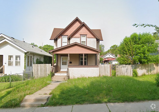 Building Photo - HUGE 4 BR + den in Minneapolis!