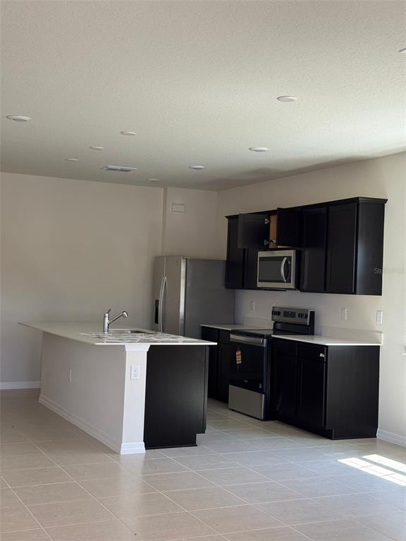 Building Photo - 6385 Breeze Filled Ln