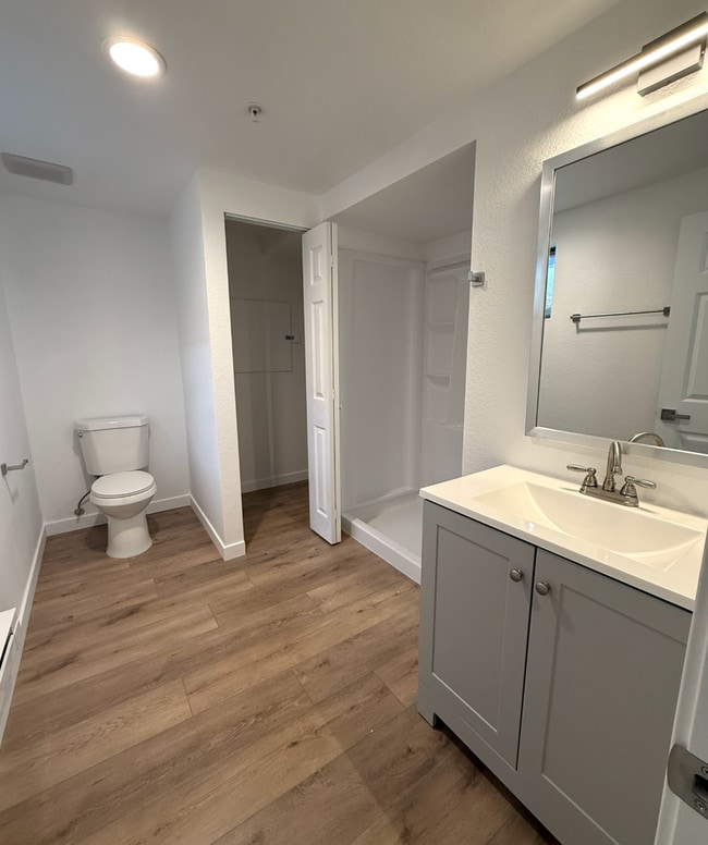 Building Photo - 5090 E Warren Ave, #5274 – 3 Bed / 2 Bath ...