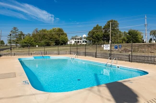 Building Photo - 464 Cedarview Ct