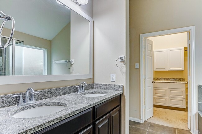 Building Photo - 9419 Sparrow Creek Ct