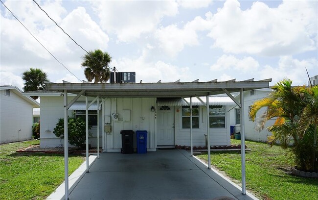 Building Photo - 1536 Council Dr