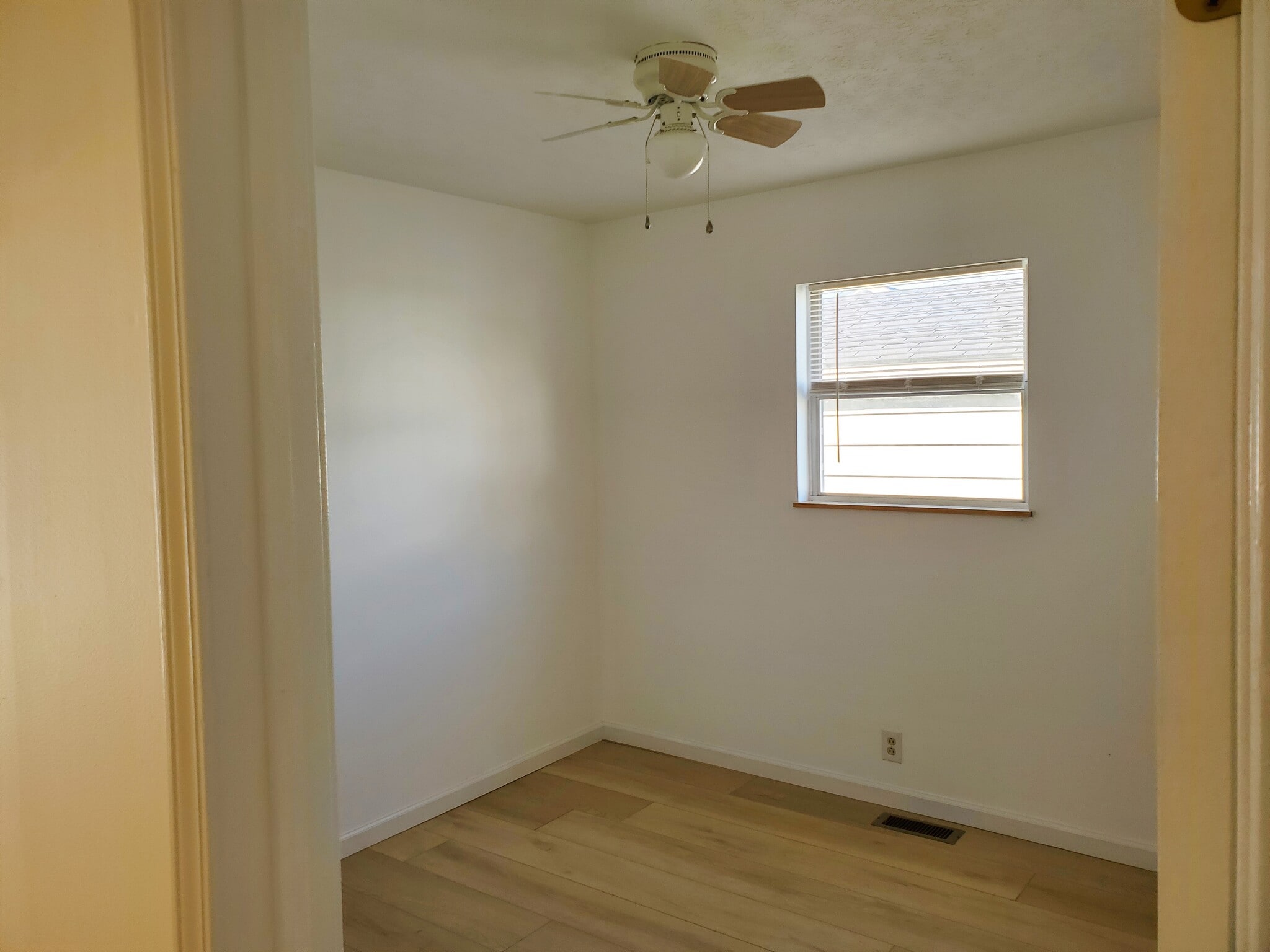 Bedroom 3 - 713 Spruce St