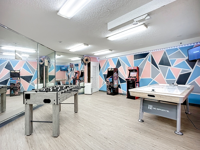 Building Photo - 910 Suemac Rd