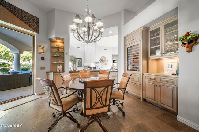 Building Photo - 8350 E Via Del Sol Dr