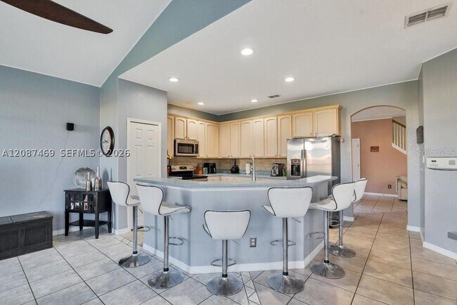 Building Photo - 321 Corvina Dr