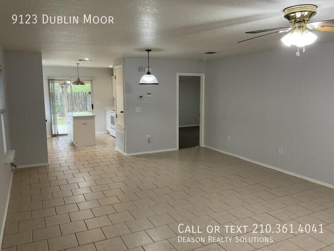 Building Photo - 9123 Dublin Moor