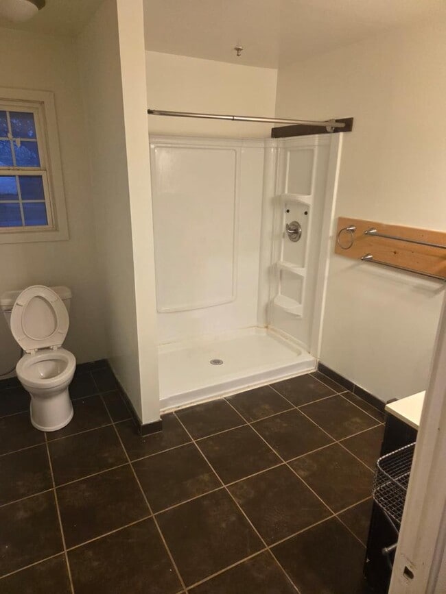 Building Photo - 510 N 11th St