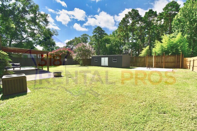 Building Photo - 4 Bed, 3 Bath Home in Ruston