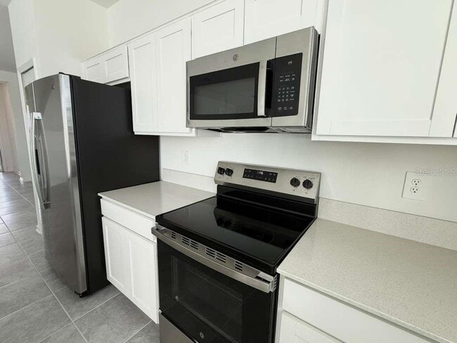 Building Photo - 120 Bogey Dr