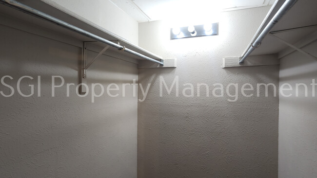 Building Photo - 5626 Preston Oaks Rd