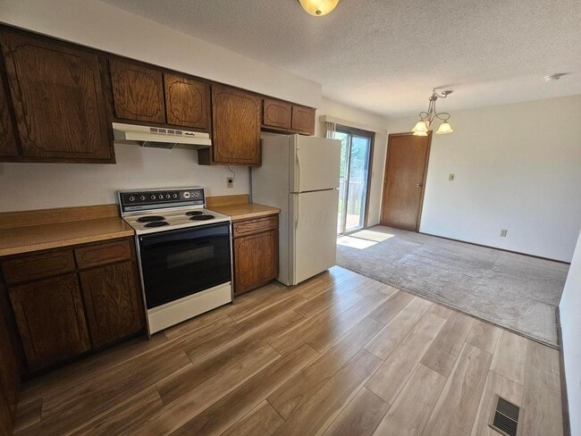 Building Photo - 1793 Ibson Dr