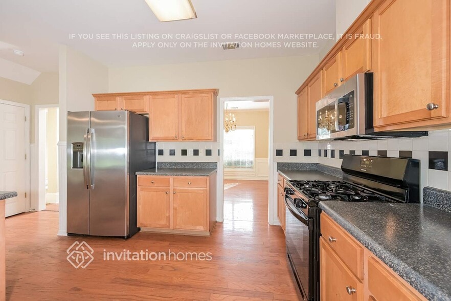 Building Photo - 150 Carleton Gold Trail