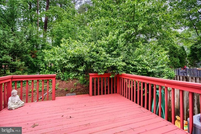 Building Photo - 6608 Ducketts Ln