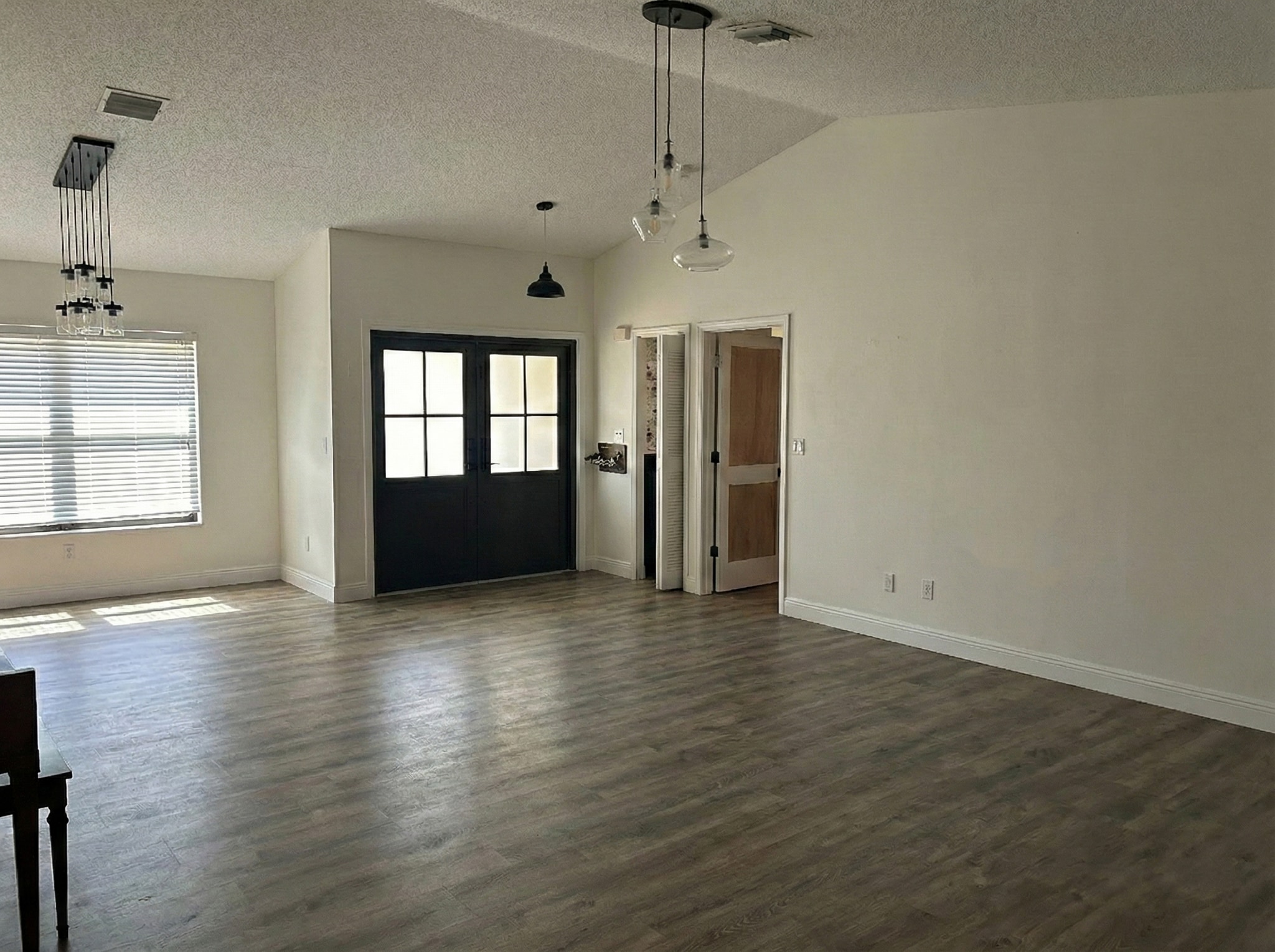 Building Photo - 10821 Paso Fino Dr