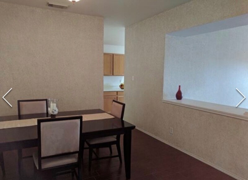 Building Photo - 2206 Stallion Run