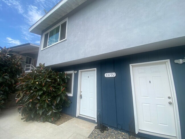 Building Photo - 33792 Robles Dr