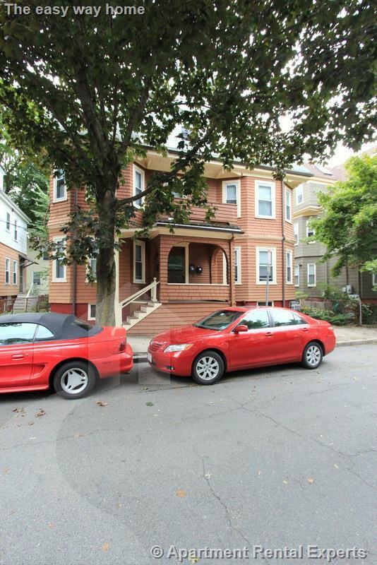 Building Photo - 22 Holyoke Rd