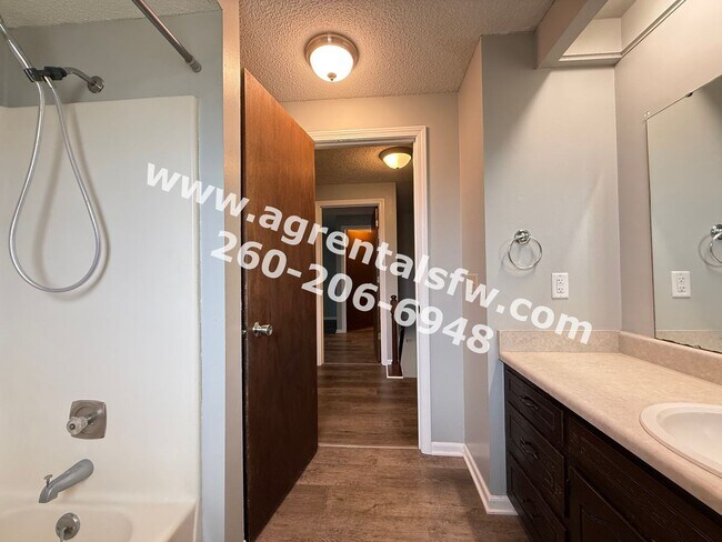 Building Photo - 7314 Wrangler Trail