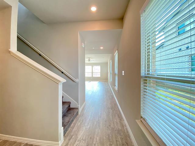 Building Photo - 3404 Solana Cir