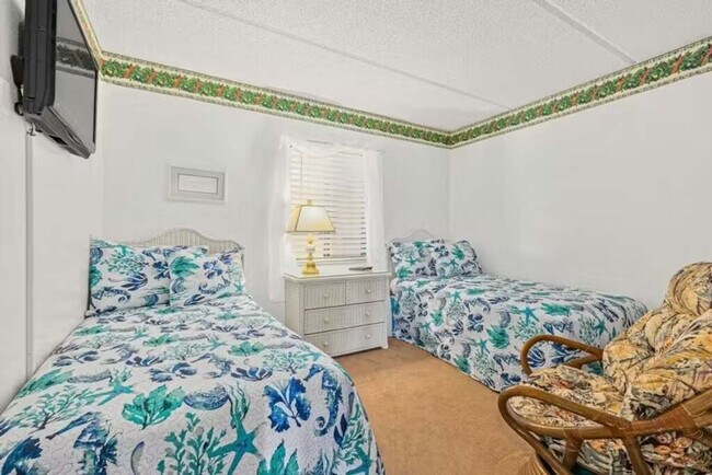 Building Photo - 880-A1A A1A Beach Blvd