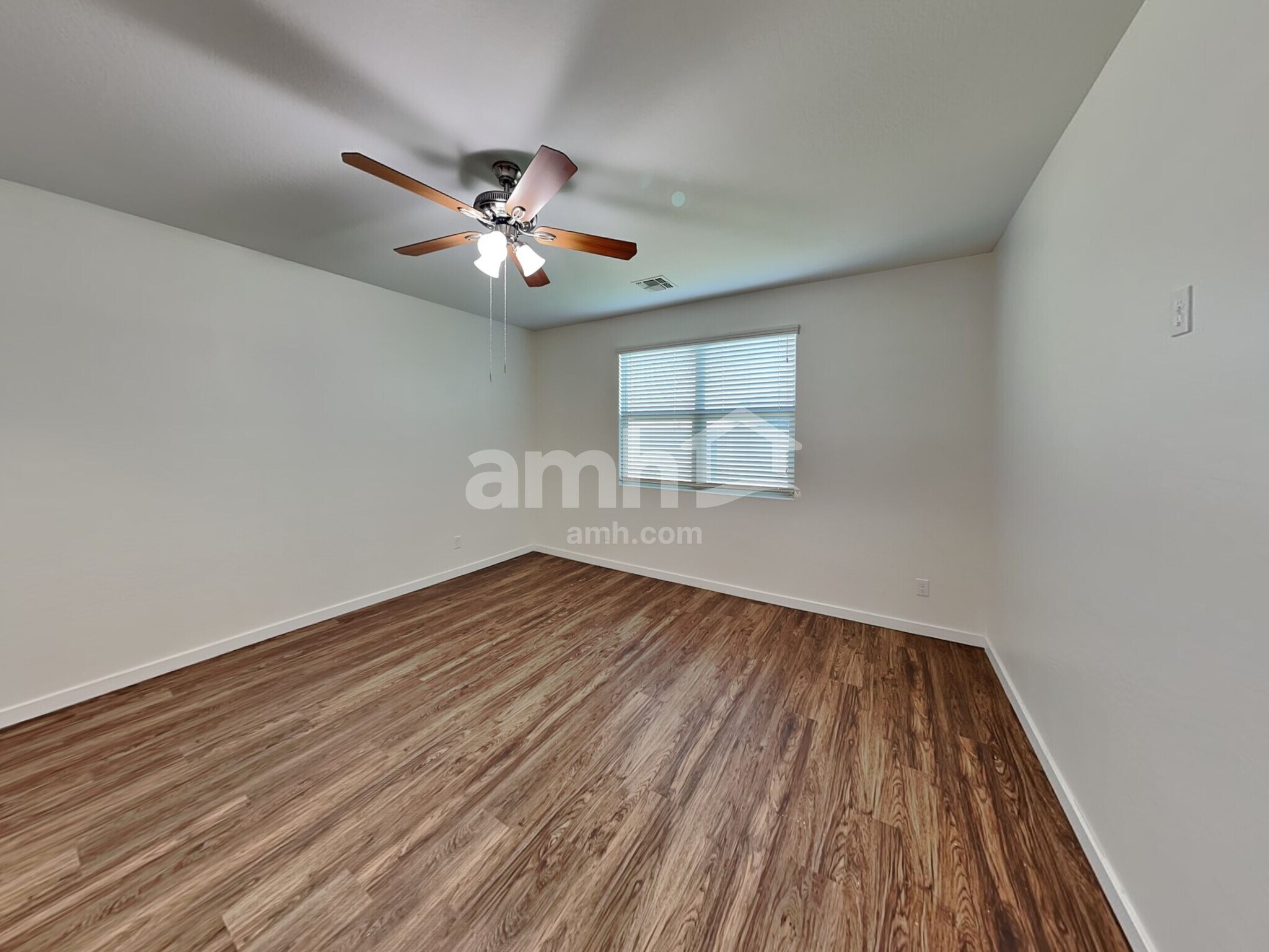 Building Photo - 7161 E Bobwhite Ct